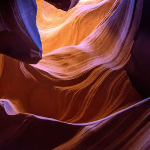 Antelope Canyon light