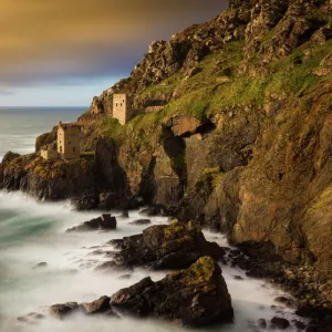 Heritage Sites Jigsaw Puzzle Collection: Cornwall and West Devon Mining Landscape