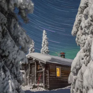 Finnish Wilderness cabin on a clear winters night