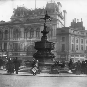 Piccadilly Circus Print, February 1911