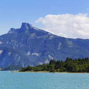 Mondsee Lake and Mt Schafberg, Salzkammergut, Upper Austria, Austria