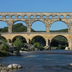 Heritage Sites Gallery: Pont du Gard (Roman Aqueduct)