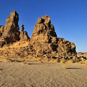 Sandstone rock formation on Tasset Plateau, Tassili n Ajjer National Park, Unesco World Heritage Site, Wilaya Illizi, Algeria, Sahara, North Africa