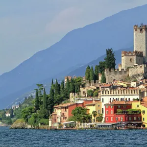 Townscape with Lake Garda, Malcesine, Verona province, Veneto, Italy