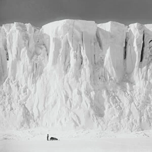 End of the Barne Glacier. (Anton Omelchenko and sledge). December 2nd 1911