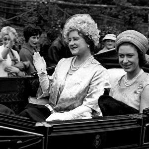 Ladies Day, smiles from the Queen Mother and Princess Margaret as they drive