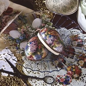 The Victorian art of decoupage - doileys, paper lace and flower designs cut out