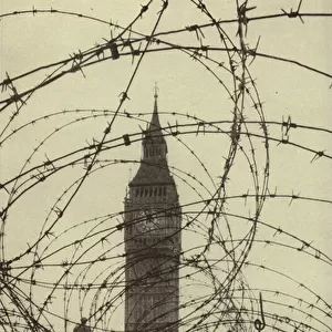 Barbed wire in front of the Palace of Westminster, London, as Britain prepares itself for potential German invasion after the fall of France, World War II, 1940 (b / w photo)