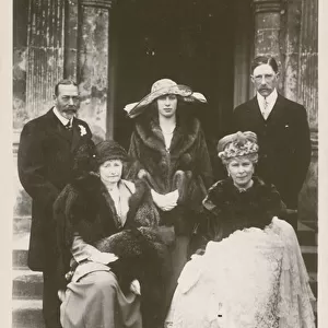 Christening of George Lascelles, eldest son of Princess Mary, Viscountess Lascelles, 1923 (b / w photo)