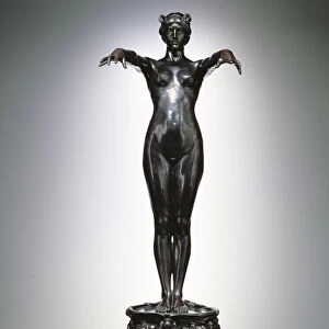 Circe (bronze)