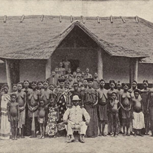 Congo tribal chief and his many wives (b / w photo)