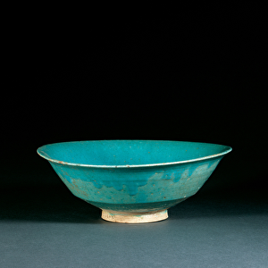 Fatimid turquoise glazed bowl (ceramic)