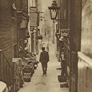 George Court, an alleyway from the Adelphi to the Strand (b / w photo)