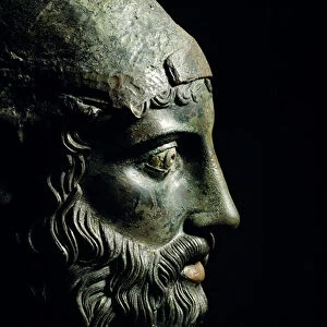 Greek antiquite: bronze statue of warriors called Riace bronzes. Statue B. Detail. 430 BC