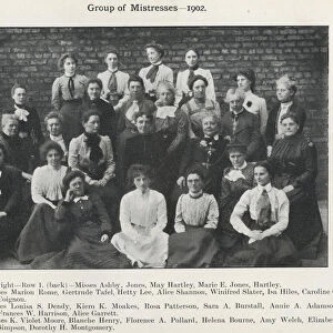 Group of Mistresses, 1902 (b / w photo)