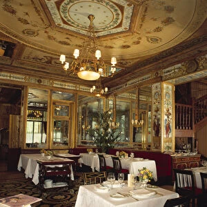 Inside view of the restaurant "Le Grand vefour"