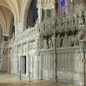 Internal view of the cathedral of chartres with a detail of the choir