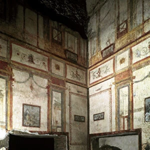Internal view of domus aurea, imperial palace built by Neron (photography)