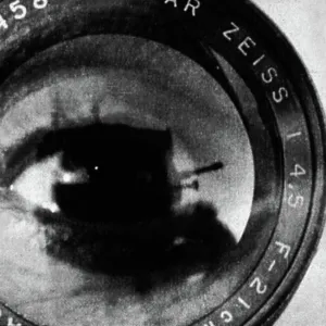 Film and Movie Posters: Man With A Movie Camera