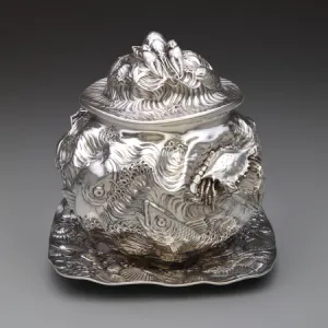 Crustaceans Collection: Oyster Crab