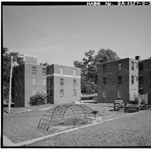 Techwood Homes, Building No. 2, 569-573 Techwood Drive, Atlanta, Fulton County