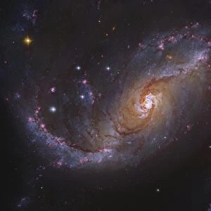 Barred Spiral Galaxy NGC 1672 in Dorado