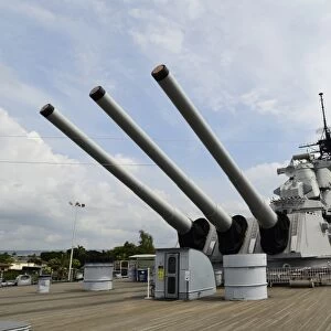 Mark 7 16-inch gun barrels on deck of battleship USS Missouri