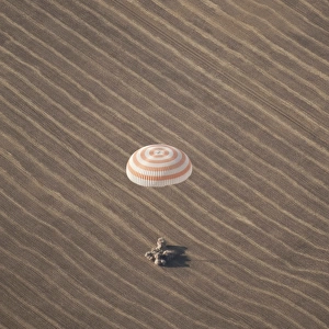 The Soyuz TMA-14 spacecraft lands in Kazakhstan