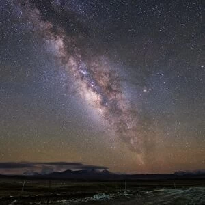 A spectacular view of the Milky Way over Tibet, China