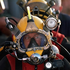 U. S. Navy Officer wears the MK-21 Mod One diving helmet