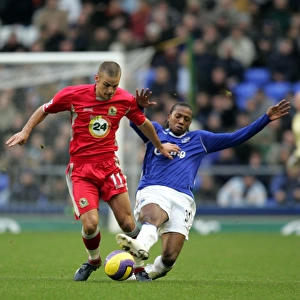 Battle at Goodison Park: David Bentley vs Manuel Fernandes - Everton vs Blackburn Rovers, FA Barclays Premiership, 06/07 Season