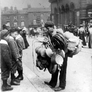 Basket Seller, Haymarket, Norfolk Market Hall, Sheffield, c. 1900