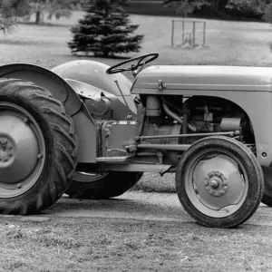 1948 Ferguson TEA 20 tractor. Creator: Unknown