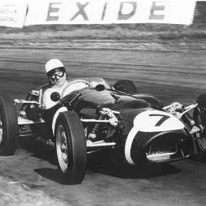 1961 Ferguson P99 Print: Stirling Moss at Oulton Park