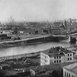 A general view of Moscow, showing the Kremlin, 1915