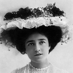 Madge Crichton (b1881), English actress, 1903