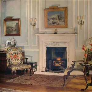 Room at the house of Mrs Chester Beatty, 1932