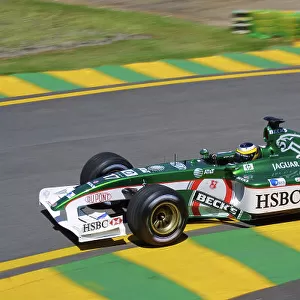 2002 Brazilian Grand Prix - Friday Practice Interlagoes, Sao Paulo. 29th March 2002 World Copyright - LAT Photographic ref: Digital File Only