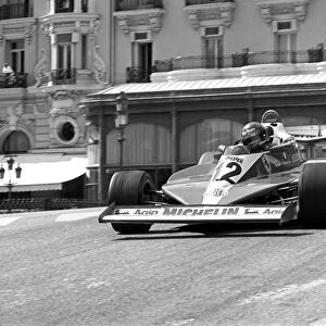 Monte-Carlo, Monaco. 5th - 7th May 1978: Gilles Villeneuve, retired due to a front tyre bursting, action