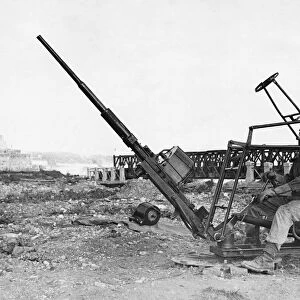 20mm land based Oerlikon mobile ack-ack gun in action in Italy. Circa October 1944