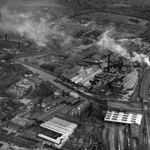 Aerial view of the British Oil & Cake Mill, on the banks of the River Hull, Stoneferry