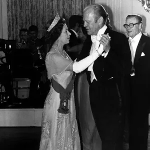 American President Gerald Ford dances with Queen Elizabeth II during a White House state