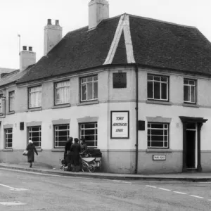 The Anchor Inn, Park Road Bedworth 6th May 1982