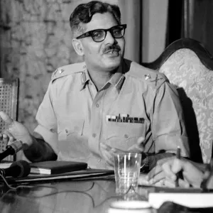 Bangladesh - Major General Rao Farman Ali Khan at a press conference in the Government