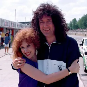 BRIAN MAY AND ANITA DOBSON MOTOR RACING 26 / 05 / 1992