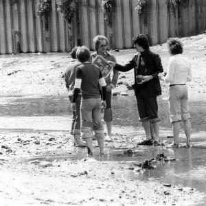 British Drought May 1976 The low tide at the River Thames are reaching a record low