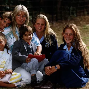 Bruce Forsyth Ex Wife Anthea Redfern with her children Debbie Jeremy Josie Louisa