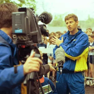 April Gallery: 25 Apr 1999