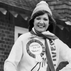 Cilla Black supporting Liverpool FC - April 1977 23 / 04 / 1977