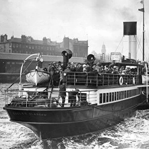 Clyde paddle steamer Eagle III sailing down the River Clyde. Circa 1930
